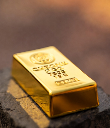 أسعار الفضة والذهب تتراجع ومن المتوقع أن تحقق مكاسب أسبوعية